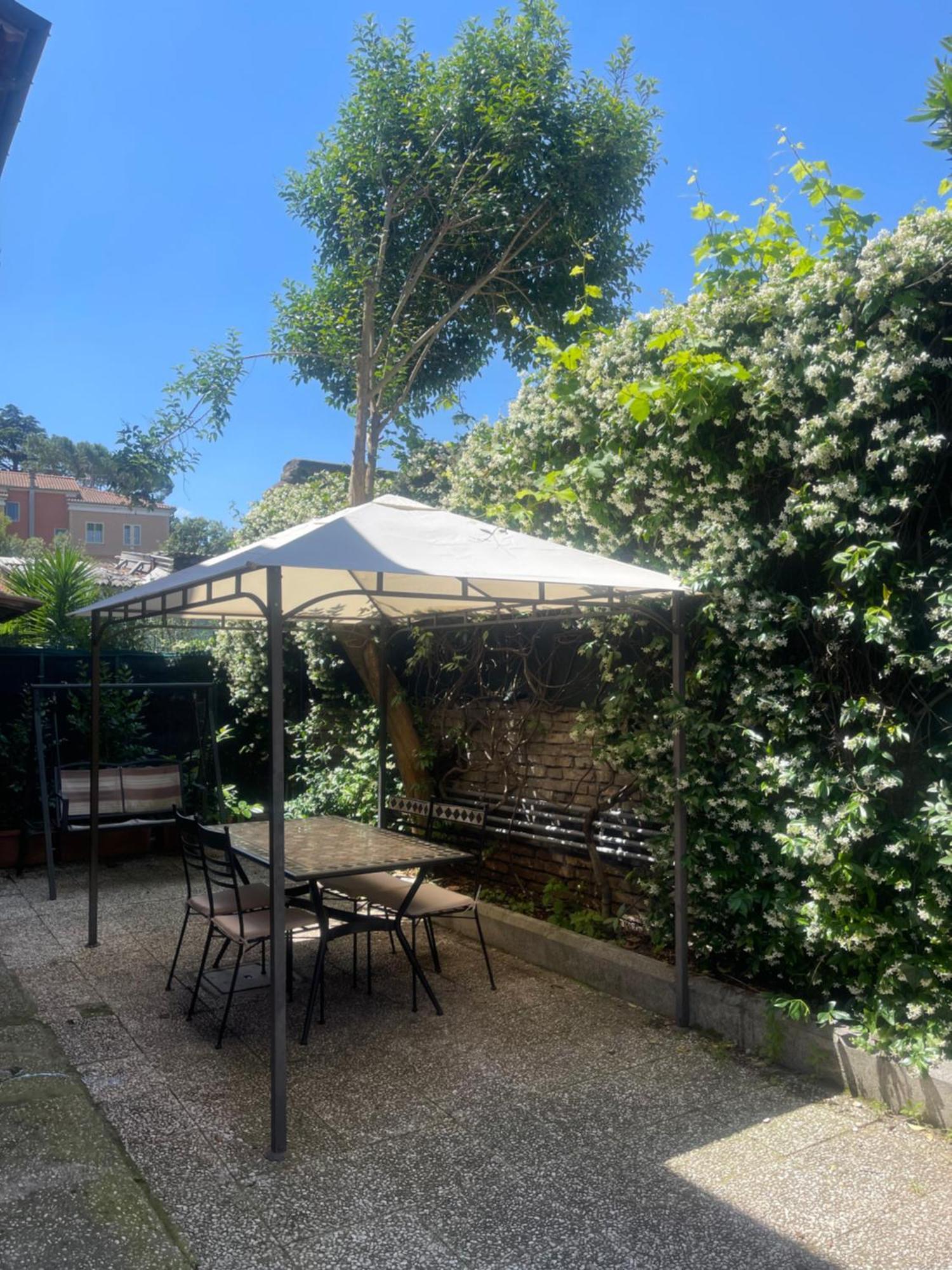 Appartamento Appia Park 10 Min Dal Colosseo Roma